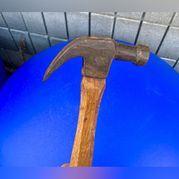 Early 20th Century Wooden Shaft Claw Hammer Functional Antique - Picture 14 of 16